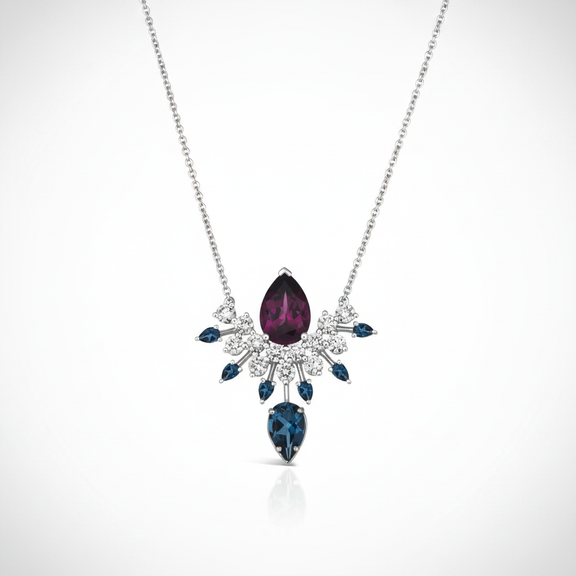 Amazonia Cocar Noite Amora Necklace